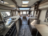Coachman VIP 520 2023