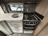 Coachman VIP 460 2025