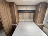 Swift Elegance Grande 835 2021