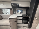 Swift Elegance Grande 835 2025