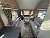 Swift Finesse 400 (Compact) 2022