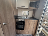 Swift Finesse 400 (Compact) 2022