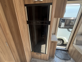 Swift Elegance Grande 835 2021