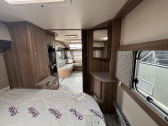 Swift Elegance Grande 845 2022